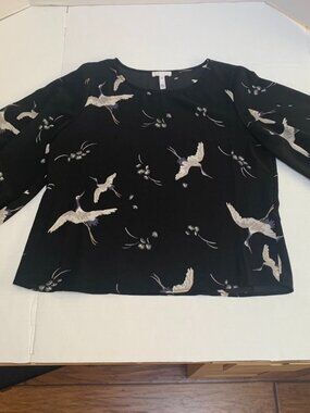 Leith/NOrdstrum womens size medium black with crane bird design blouse shirt